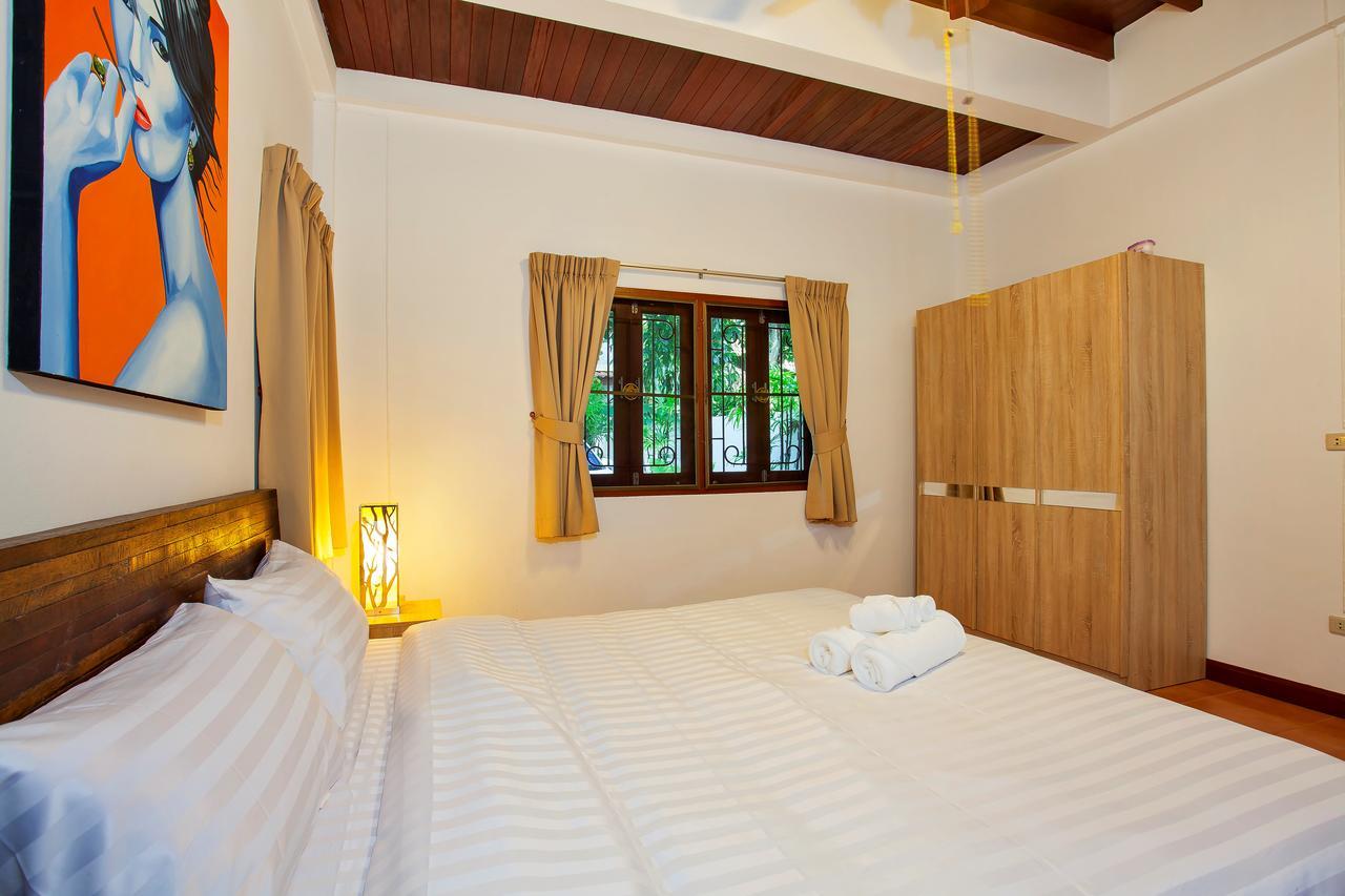 Traditional Thai Villa Nikkie In Tropical Nature, 4Br & Pool, Near Rawai Beach Nai Harn エクステリア 写真