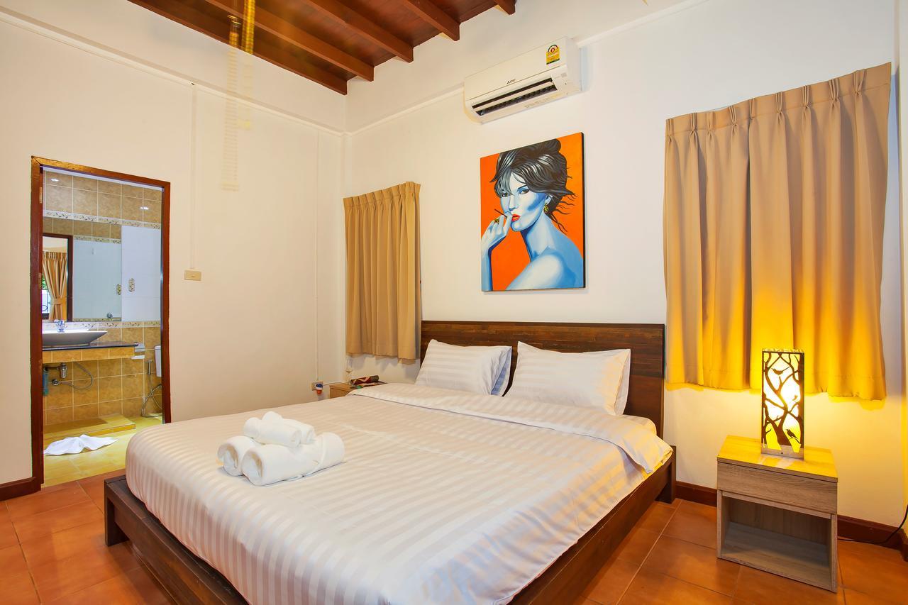 Traditional Thai Villa Nikkie In Tropical Nature, 4Br & Pool, Near Rawai Beach Nai Harn エクステリア 写真