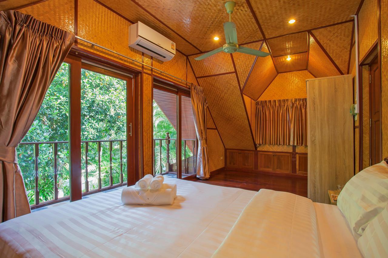 Traditional Thai Villa Nikkie In Tropical Nature, 4Br & Pool, Near Rawai Beach Nai Harn エクステリア 写真