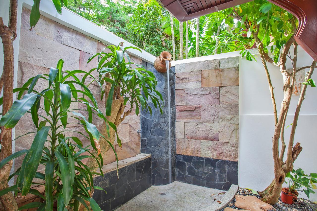 Traditional Thai Villa Nikkie In Tropical Nature, 4Br & Pool, Near Rawai Beach Nai Harn エクステリア 写真