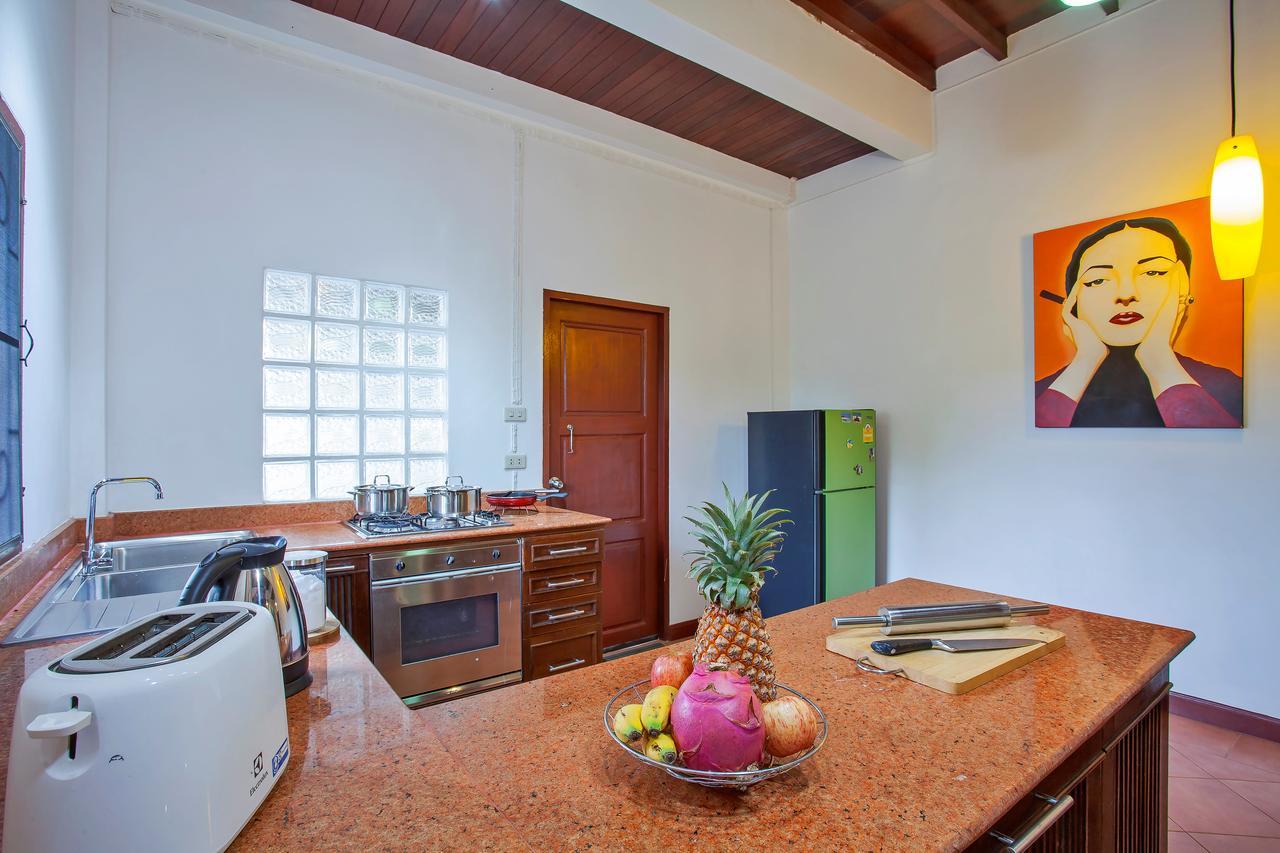 Traditional Thai Villa Nikkie In Tropical Nature, 4Br & Pool, Near Rawai Beach Nai Harn エクステリア 写真